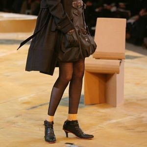 Girbaud Wingtip booties!